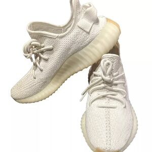 Men’s Size 9 - adidas Yeezy Boost 350 V2 Low Cream White / Triple White